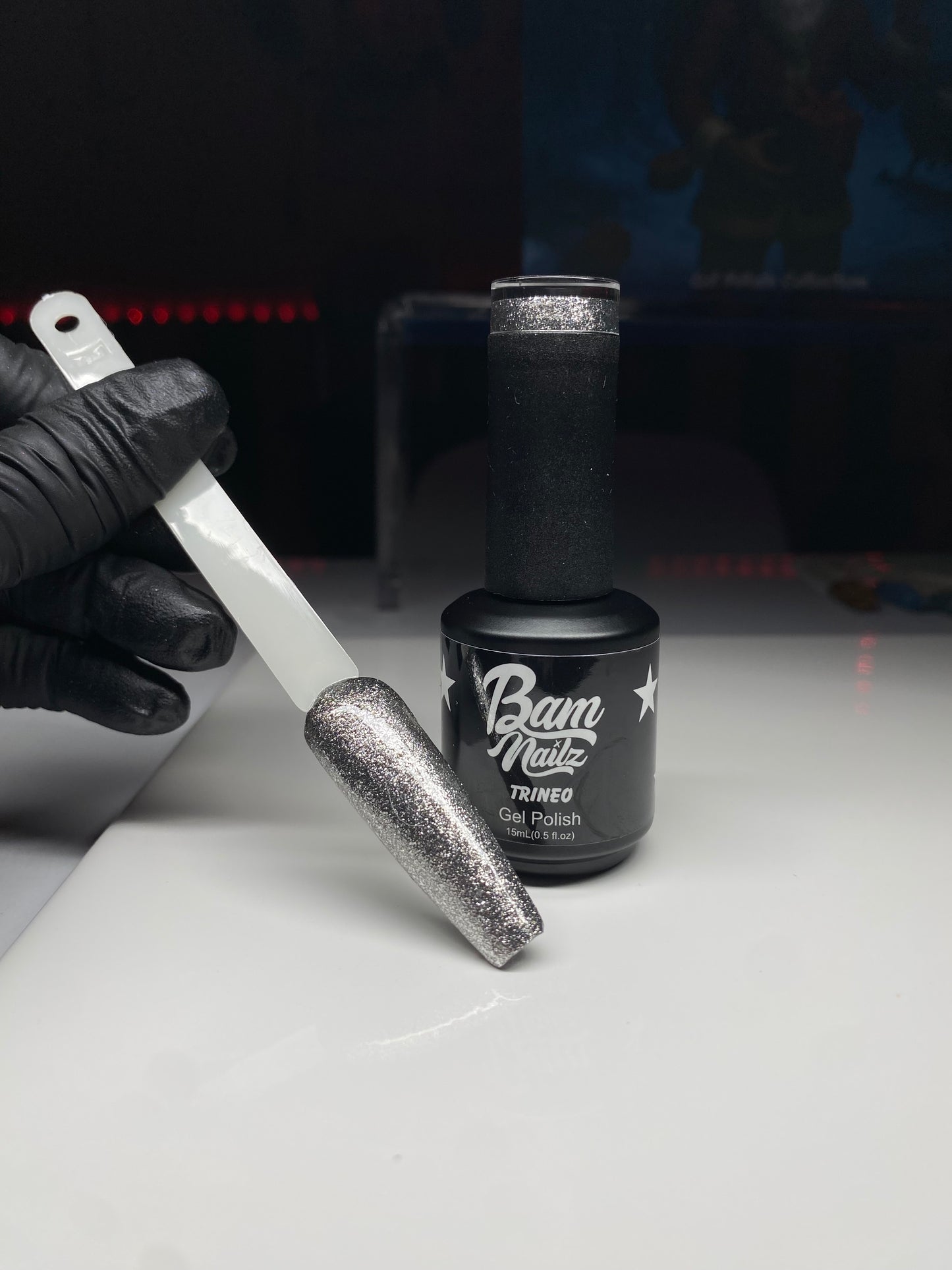 “TRINEO” Glitter & Light Reflective